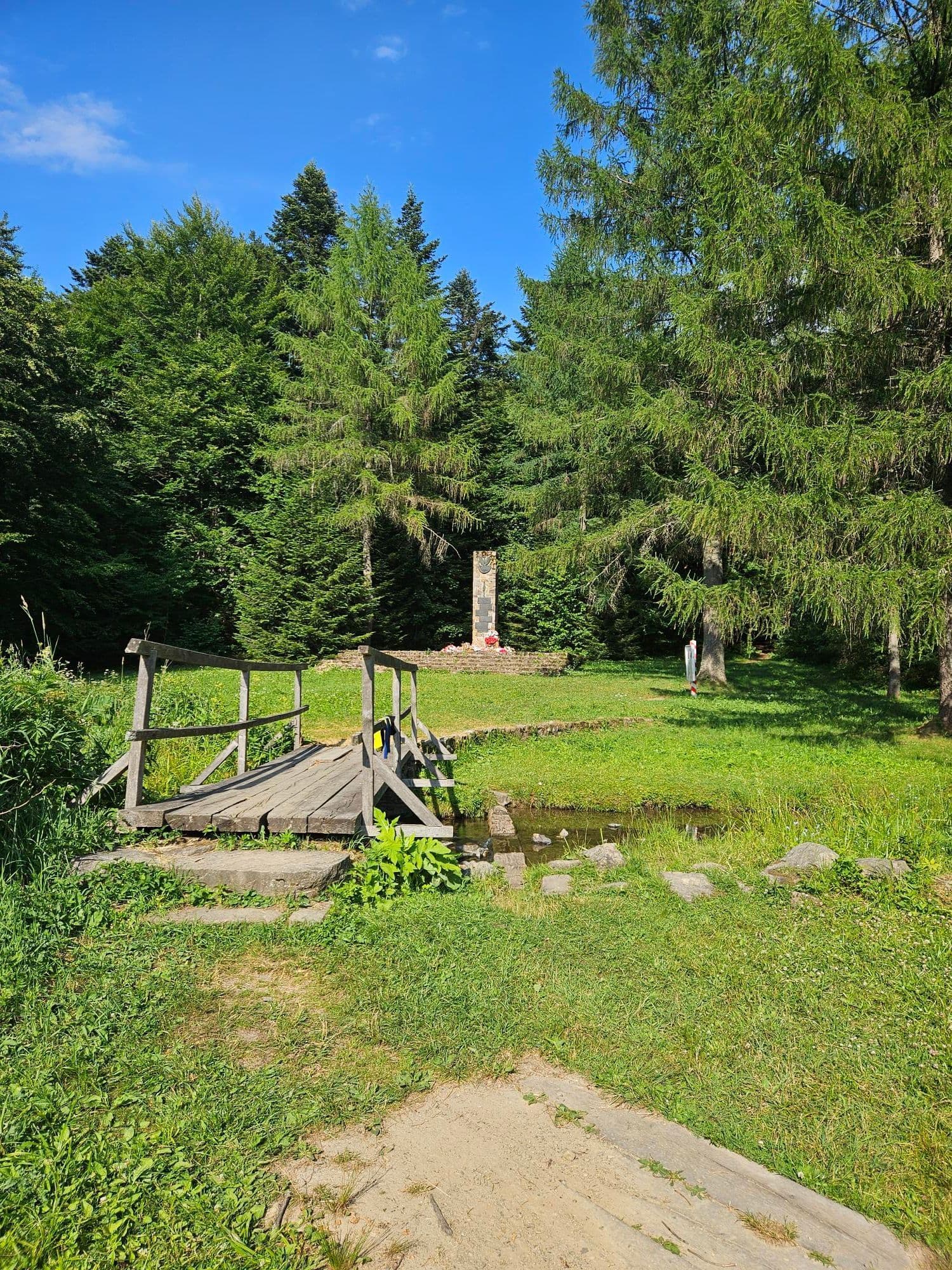 Jaśliska - Medzilaborce - Jasiel - Jaśliska